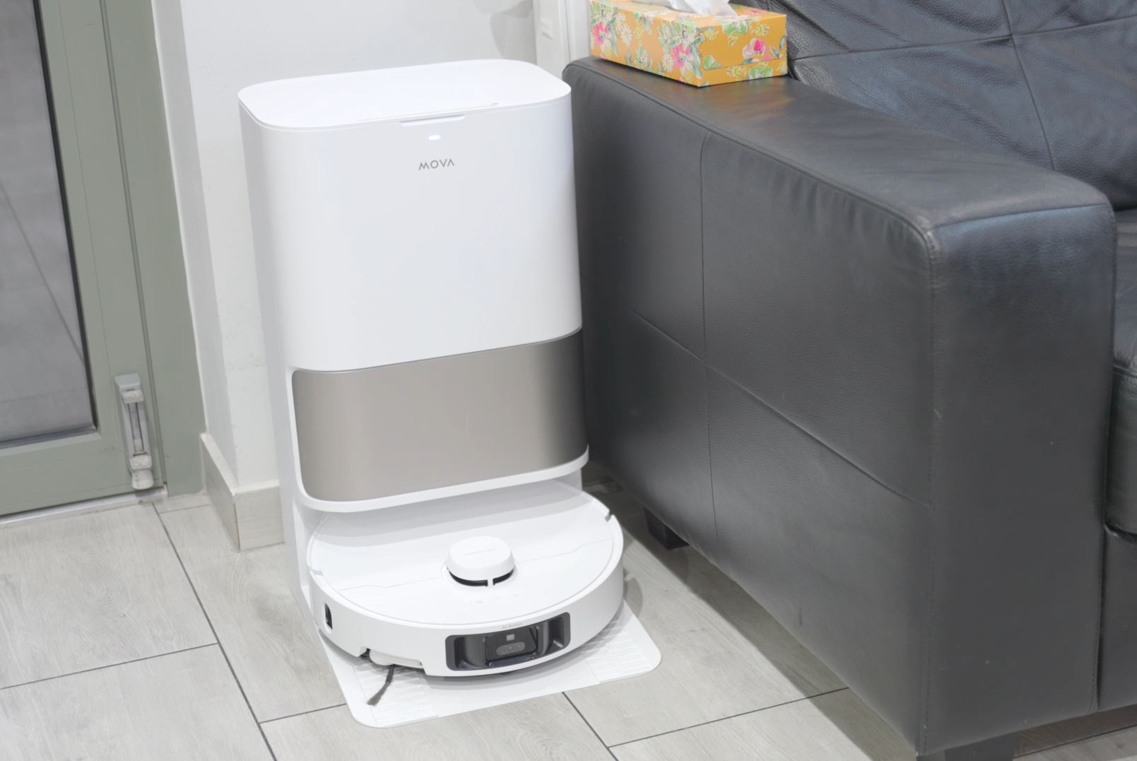 Mova p10 docking station
